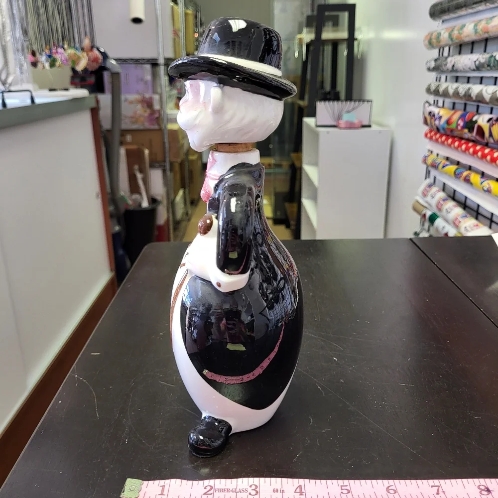 Man shaped bourbon decanter ceramic with cork